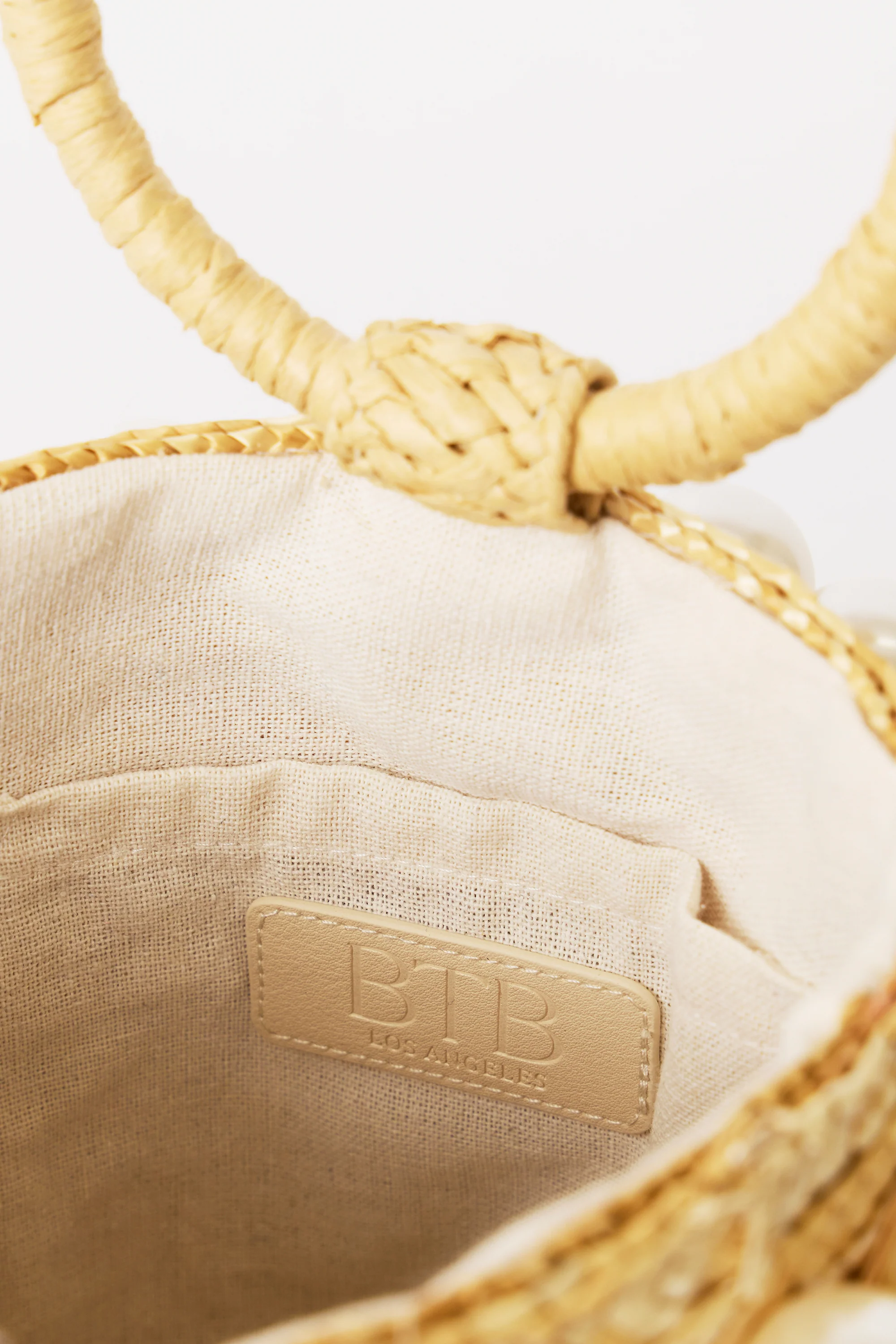 LIV ROUND PEARL BUCKET - Image 3